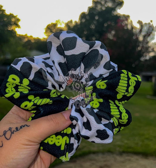 Off Road Half & Half With Cow Print Scrunchie